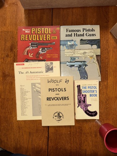 Lot Vintage Firearm Books — Shooter’s Bible: Pistol&Revolver Guide etc