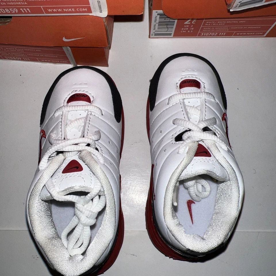 Paquete Total OG NIKE Baby Little Talla 2.5c Blanco Negro Rojo Desde 2005 310859-111 Foto 4 de 4