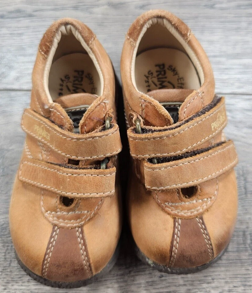 Ropa de bebé niña Primigi talla 5,5 Euro 21 zapatos elegantes de cuero marrón Foto 2 de 3