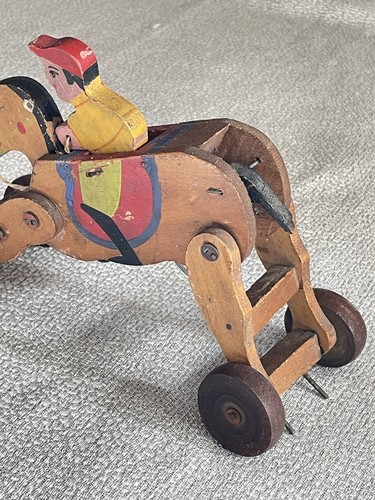 Vintage Made In Japan Wooden Wind Up Race Horse With Rider - Picture 9 of 14