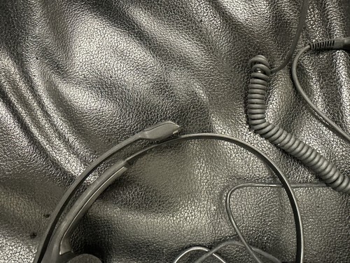Auriculares diadema Sennheiser SC 260 504402 con cable rj-11 05362 negros funcionando - Imagen 4 de 5