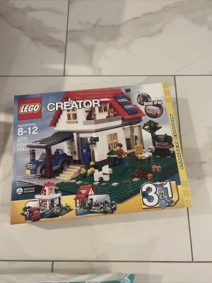 LEGO Creator 5771  - Hillside House - 3 in 1 - Retired - New in Sealed Box !