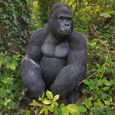 Vivid Arts Realistic Large Gorilla Highly Detailed Resin Garden Ornament 5055195018755
