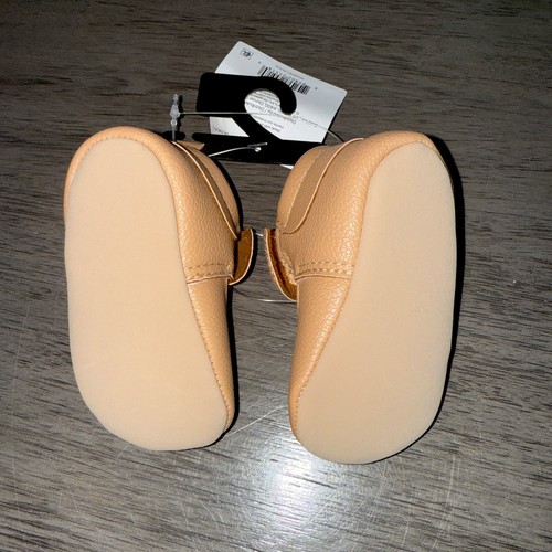 Carter's Child of Mine Baby Girl Tan Bow Moccasin Shoe, Size 0-3 Months NWT - Picture 5 of 5