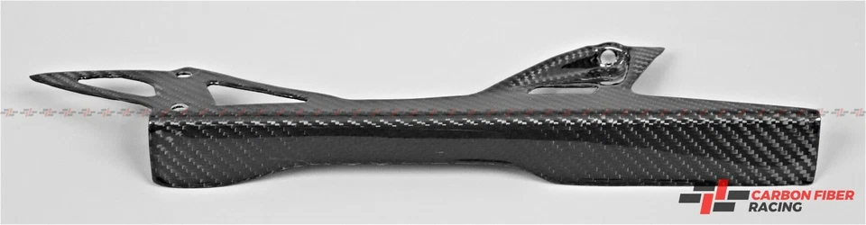 Protector de cadena KTM 640 Duke II 1999-2006 - 100 % fibra de carbono Foto 4 de 4