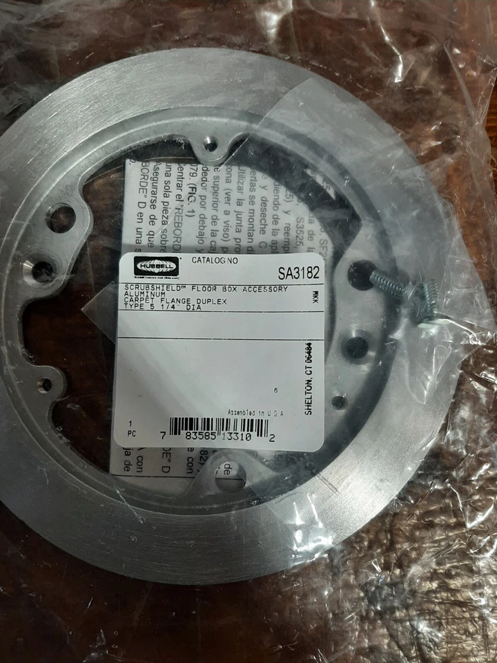Hubbell Wiring Device-Kellems Sa3182 Floor Box Carpet Flange,Aluminum