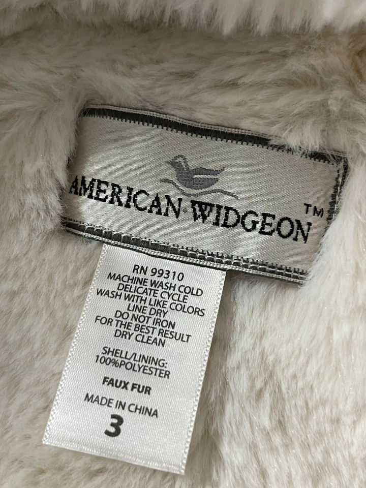 Abrigo de invierno de gamuza rosa American Widgeon para niñas con forro de piel sintética y manguito Foto 4 de 4