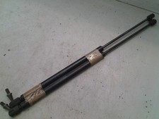 Verin de hayon / de capot Volvo 740