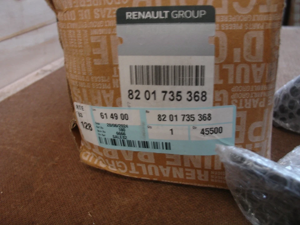 8201735368 Side Steps Running Boards Mounting Kit For 2020-25 Renault Captur Mk2 - Image 2 of 2