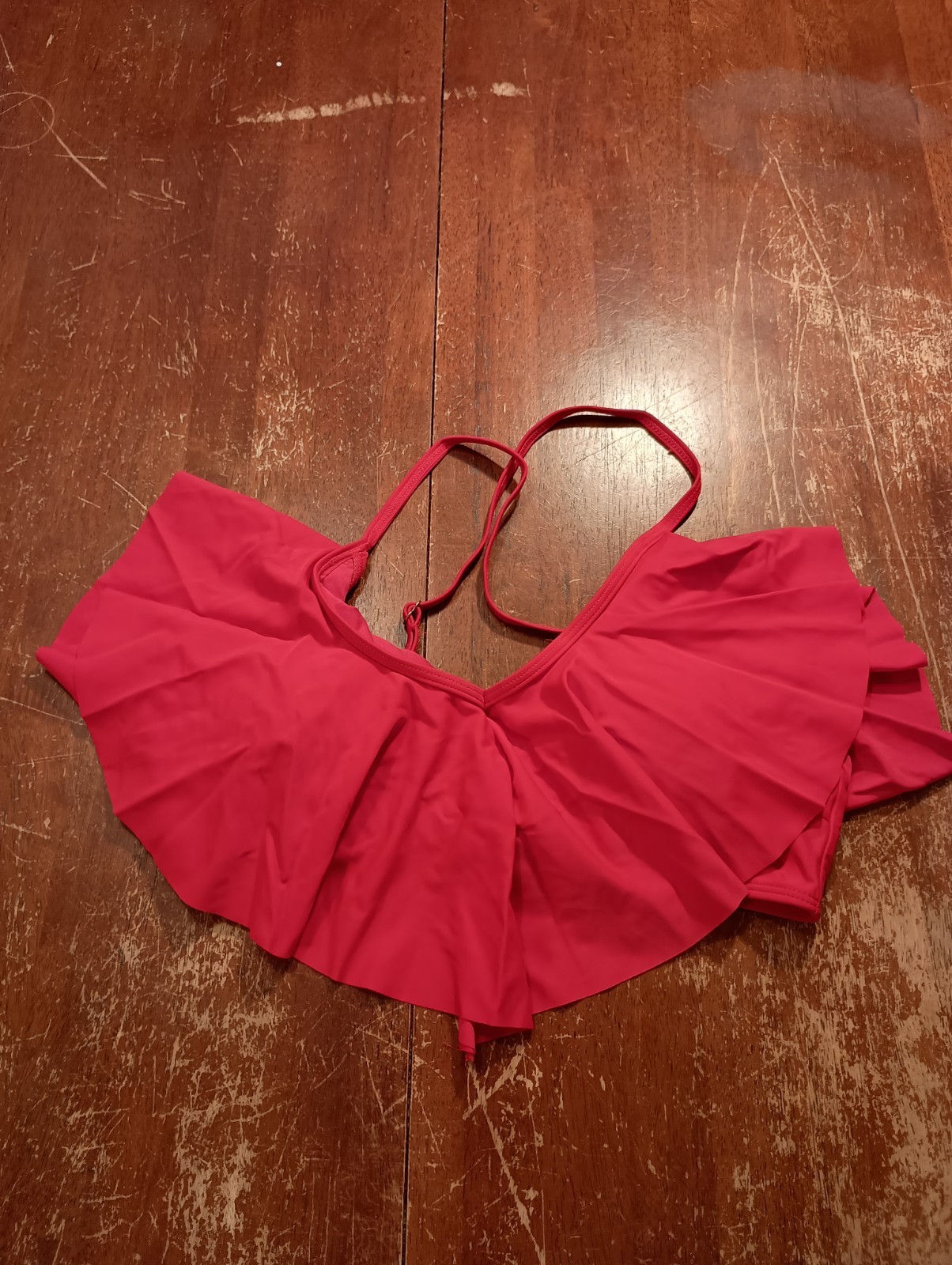 Tempt Me Women's Red Ruffled Cross Back Bikini Swim Top Size Large