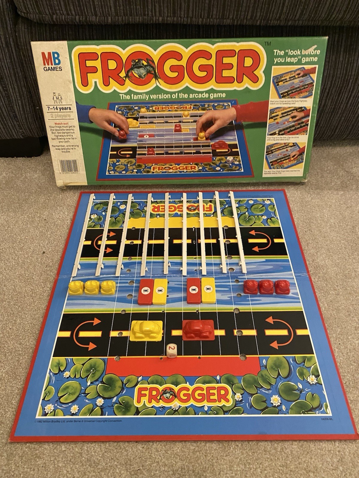 Frogger Board Game MB Vintage 1983 100% Complete - Family Version Of The Arcade