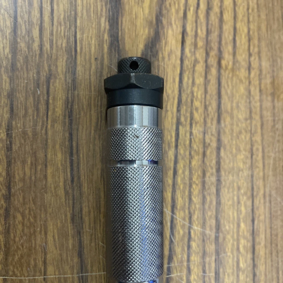 Llave dinamométrica Torin Black Jack 1/2" 10 a 150 pies libras R3J Foto 4 de 4