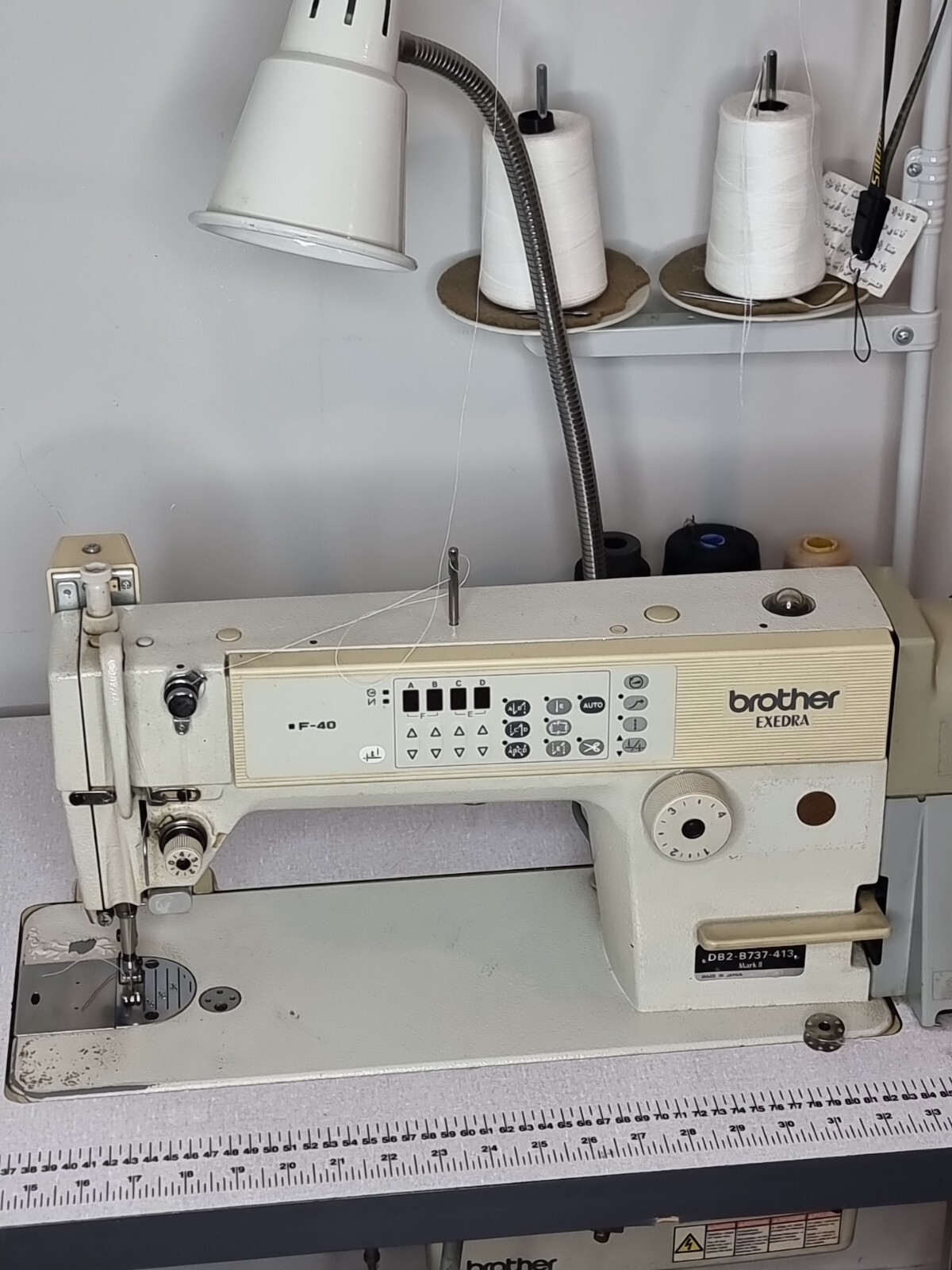 BROTHER INDUSTRIAL SEWING MACHINE AUTO THREAD CUT, B737 F40 FULLY