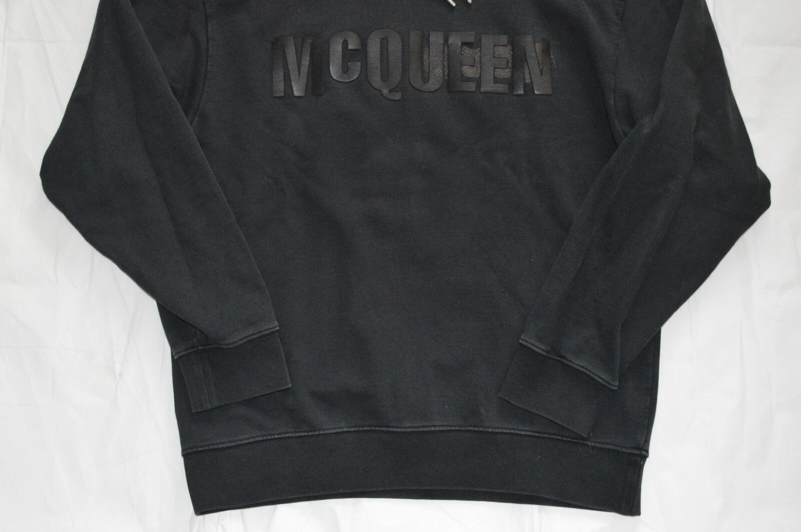 Alexander McQueen MCQ 'MCQUEEN' Felpa Nera con Cappuccio Pullover Uomo Medium M