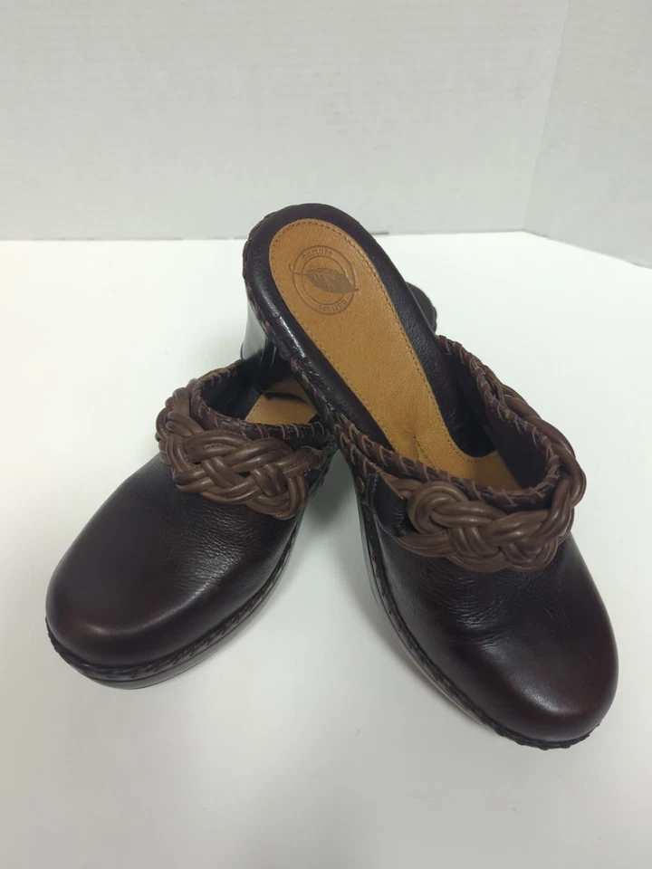 Zuecos de cuero Nurture para dama talla 8 marrón correa trenzada Foto 2 de 4