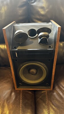 Pair of Two Bose 301 Series II Direct Reflecting Speakers Tested