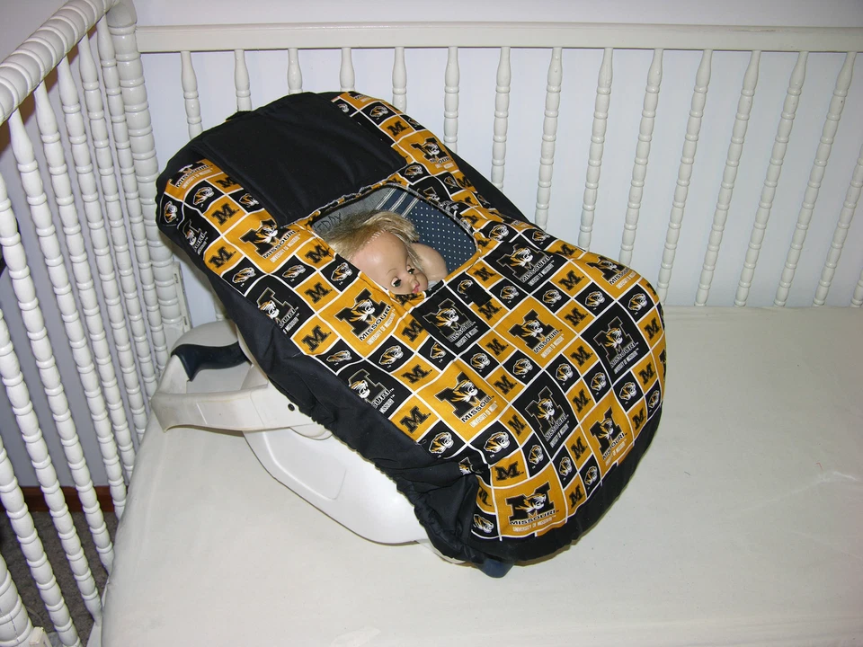 INFANT CAR SEAT CARRIER COVER M/W MIZZOU TIGERS * MISSOURI UNIVERSITY* FABRIC - Image 3 of 3