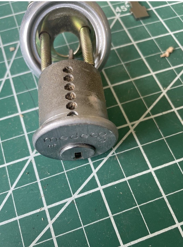Picture 1 of 4