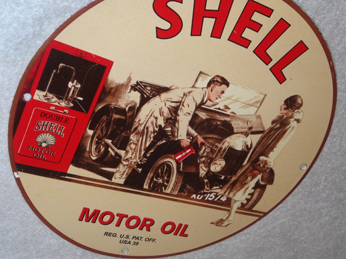 VINTAGE SHELL MOTOR OIL 1939 MECHANIC & WOMAN  12" PORCELAIN METAL GASOLINE SIGN