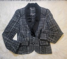 White House Black Market Women  s Sz 6 Tweed Blazer Jacket Ruffle Trim Collar
