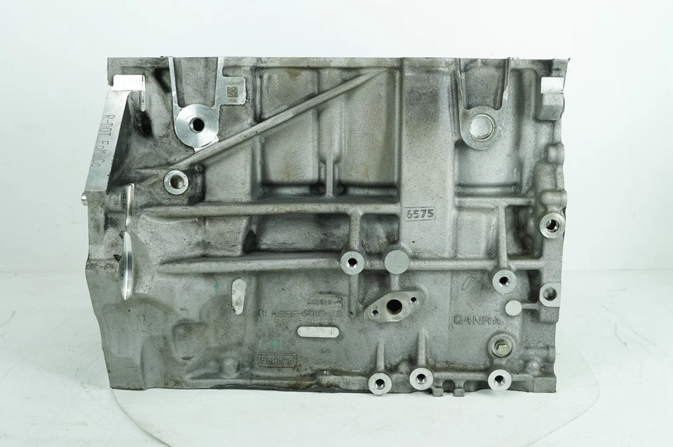 13-15 Jaguar XF 2.0L AT RWD OEM Engine Motor Block Assembly AG9E-6015-AB Foto 2 de 4