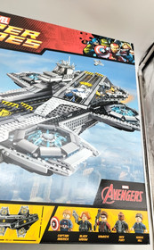 LEGO 76042 The SHIELD Helicarrier GOOD NEW MISB Super Heroes Avengers Marvel
