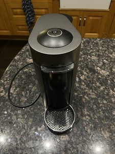 Nespresso Kaffeemaschine - Grau