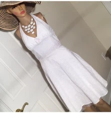ruby rox Halter dress Size 3 Juniors White Eyelet Lace & Crinoline