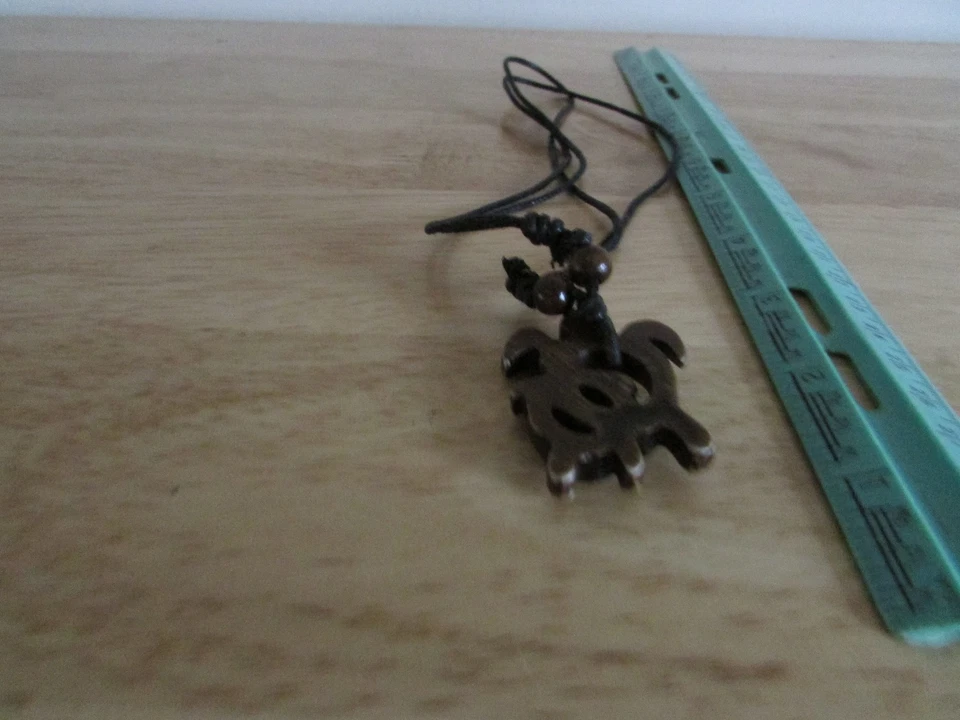 Ручной работы кости рога морской черепахи и ребенка ожерелье кулон унисекс мужской женщин серфер - Изображение 3 из 3