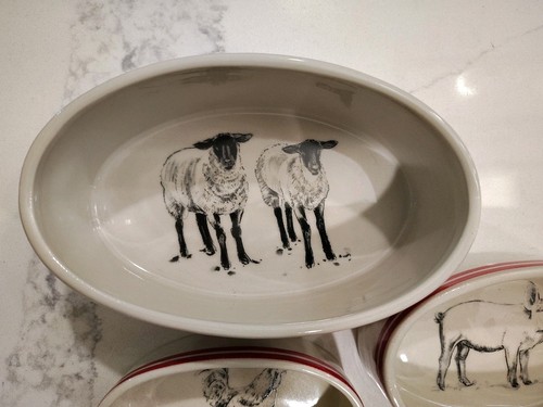 Creative Co-op M Chad Barrett Sheep Pig Rooster Bowl Farmhouse Nesting Ramekins - Picture 2 of 13