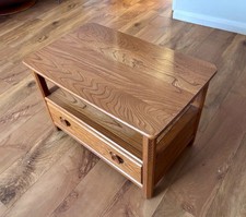 Ercol Windsor Solid Elm Drop Leaf TV Table / Media Unit – Very Good Condition