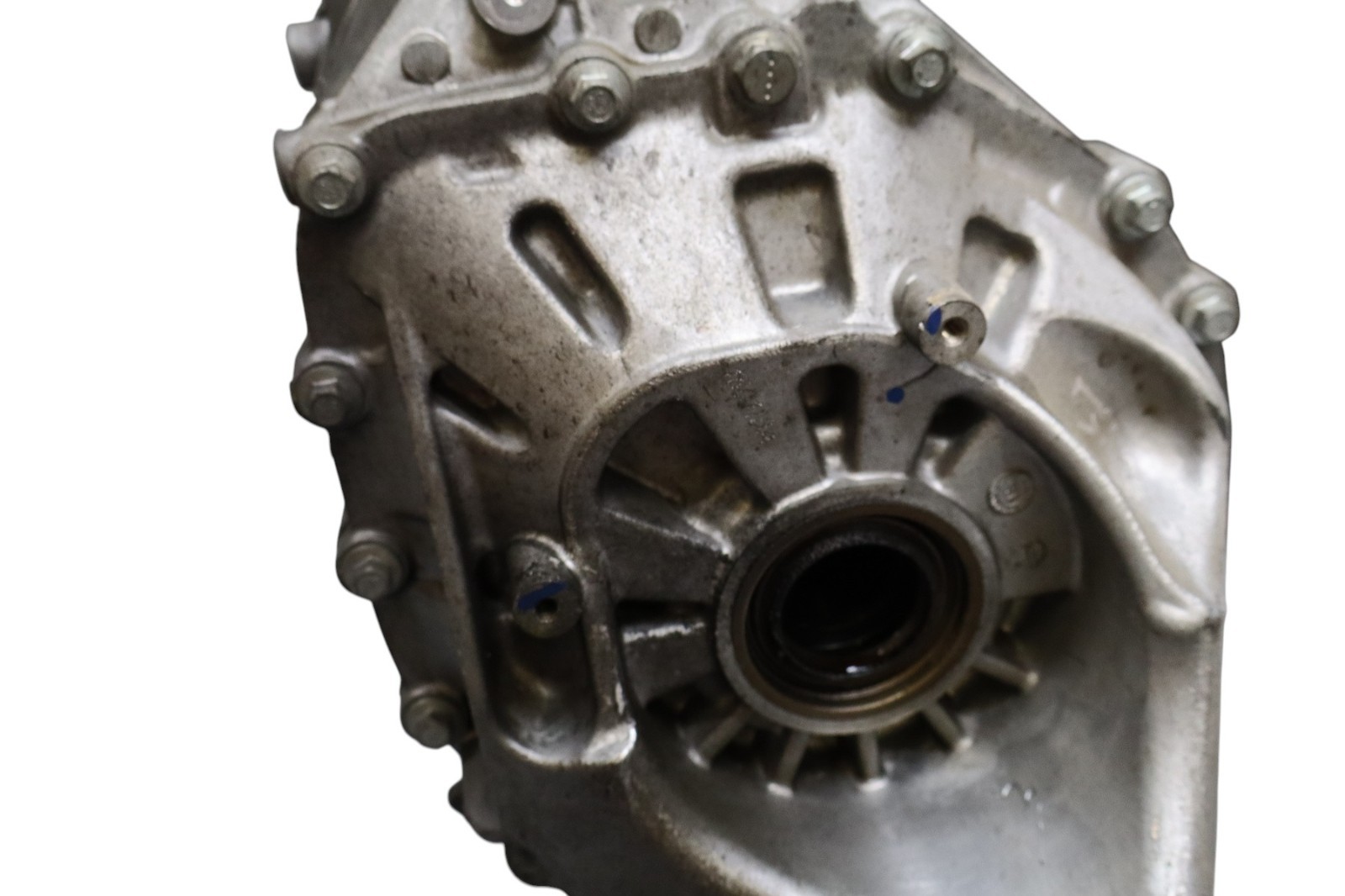 14-24 Maserati Quattroporte Maserati Rear Differential Axle Carrier 2.80 Oem