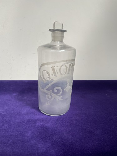 Antique Edwardian Hand blown Engraved Apothecary Bottle With Stopper - Foto 2 di 7
