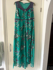 Indigo Collection Green Floral Sleeveless V-Neck Maxi Dress Lace Trim Buttons 14