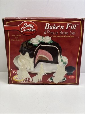 Betty Crocker Bake 'n Fill Cake Pan Set w/ Dome 4 Piece NEW Open Box Non Stick