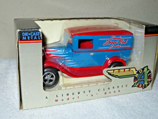 FORD MODEL "A" TUDOR SEDAN CLASSIC STREET ROD SERIES LIBERTY CLASSICS 1:25 BANK