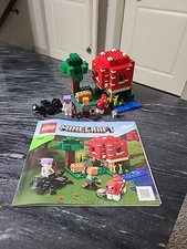 100% Complete LEGO Minecraft 21179 The Mushroom House W/Instructions