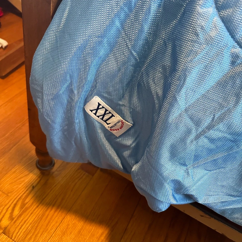 Edredom vintage anos 90 Carolina do Norte salto alcatrão UNC colcha jersey casal completo - Imagem 4 de 4