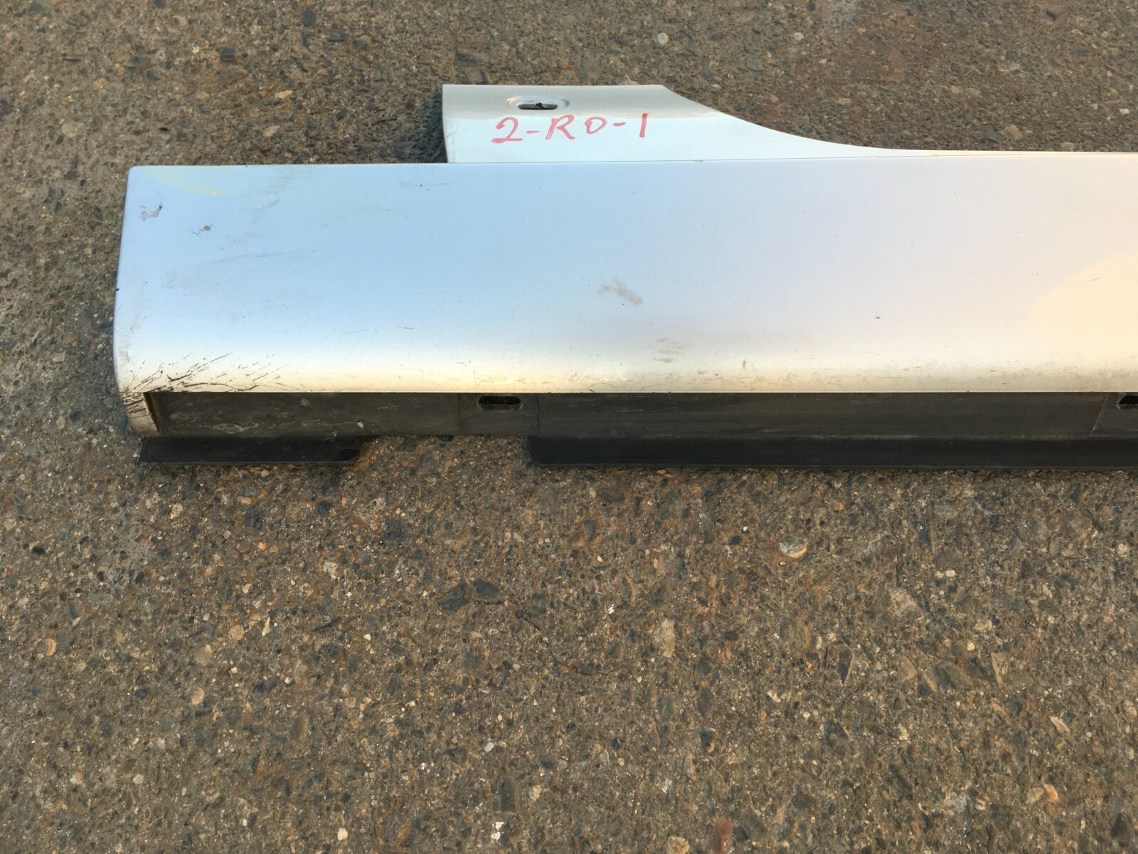 2004-2011 Bentley Continental GT GTC left rocker panel OEM