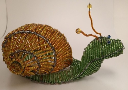 BEADWORX - GARDEN SNAIL - HAND CRAFTED ~ BEAD WORK - BEADED GIFT - Garden - Picture 4 of 6