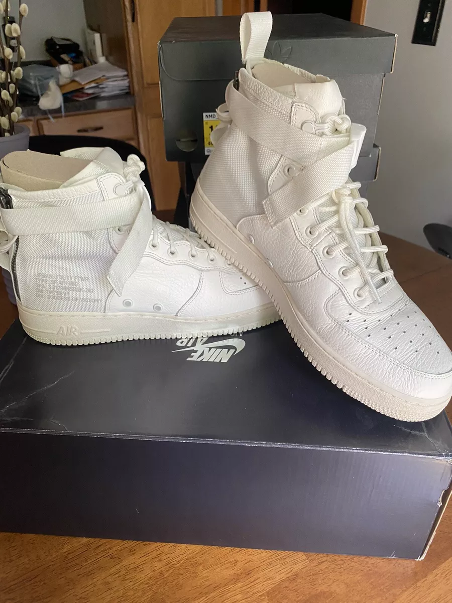 Sf air force hotsell 1 mid triple ivory