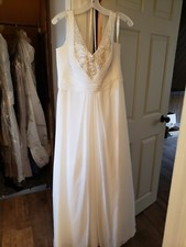 Wedding dress size 14 used