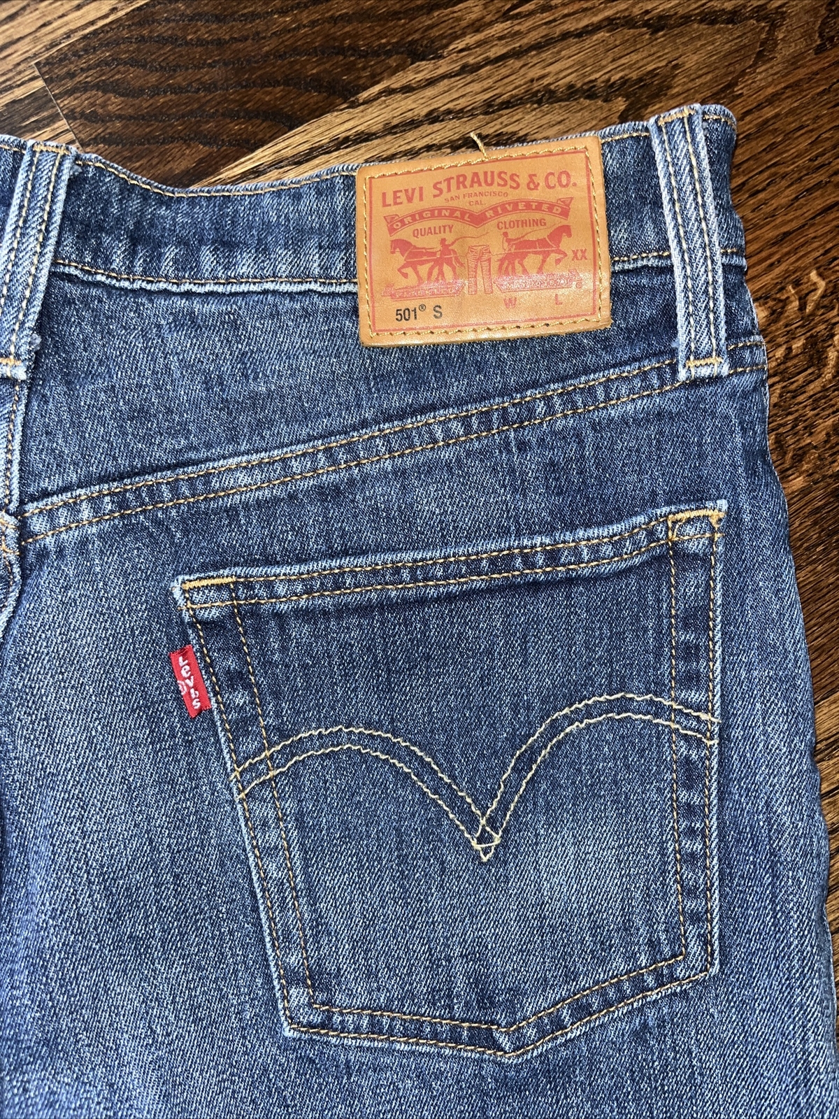 LEVIS 501 Denim Skinny Jeans 28x27 Button Fly Distressed Medium Wash - View 3
