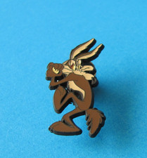 Warner Bros Wile E Coyote Pin Badge. © 1993 Warner Bros