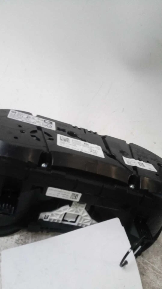 Velocímetro MPH ID 8V0920850 compatible con AUDI A3 434896 19-20 Foto 2 de 2