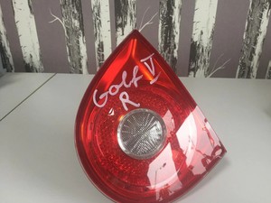 VW Golf 5  Rückleuchte Rücklicht Heckleuchte rechts innen  1K6945094G