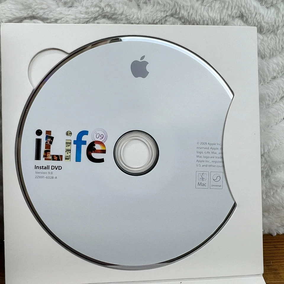 Apple iLife '09 Install DVD iPhoto, Garageband, iMovie, iWeb - iWork Trial Inclu - Image 3 of 4