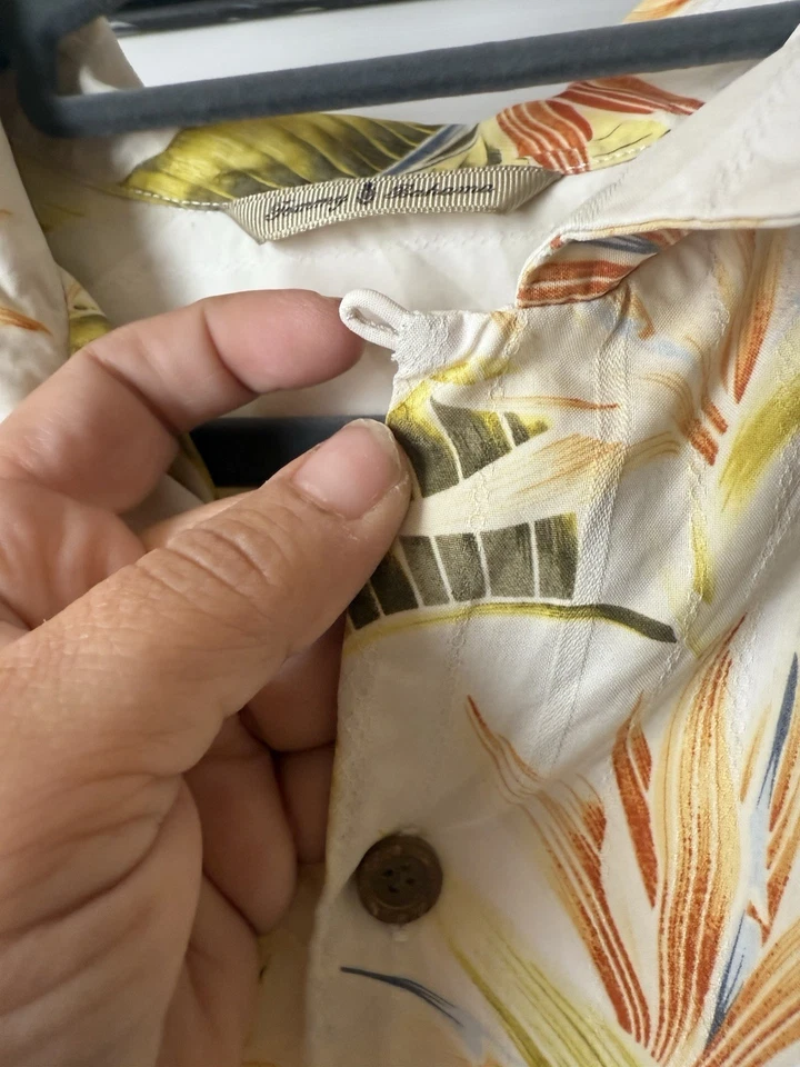 Tommy Bahama Shirt Mens L Hawaiian Button Up Short Sleeve Silk - Image 3 of 4