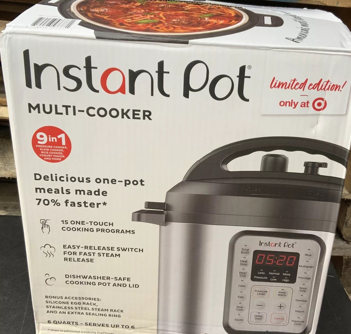 Instant Pot 9-in-1 Pressure Cooker, Bundle 6qt (072-10-4433) for
