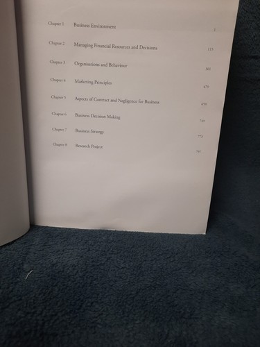 Edexcel. BTEC Higher National BUSINESS STUDY GUIDE LEVEL 4HNC,5HND.  - Picture 4 of 8